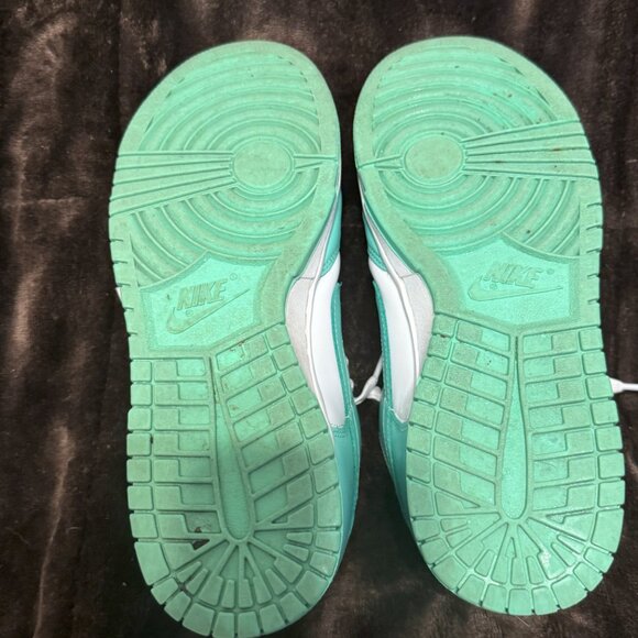 Nike Dunk Low Mens Sneakers - Picture 3 of 4